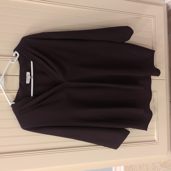 Calvin Klein Deep Plum Top - Picture 1 of 1